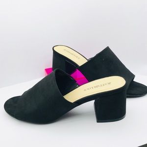 Just Fabulous “Lorica” Chunky Heel, Open Toe Mule